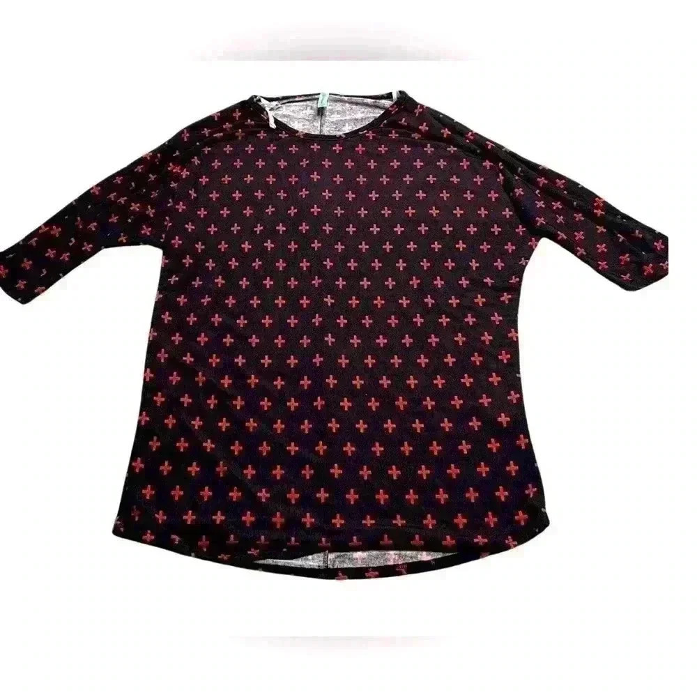 NWOT cute 3/4 sleeve top